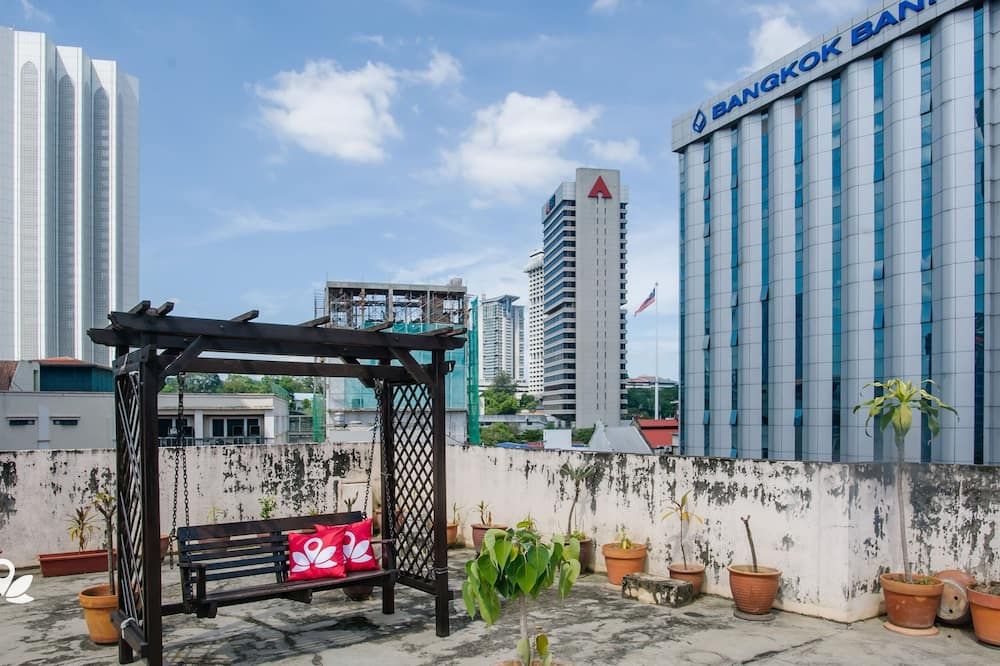 The Explorers Guesthouse - קואלה לומפור - דלפק קבלה