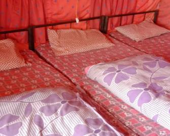 Camp Awara Dhanaulti - Dhanaulti - Bedroom