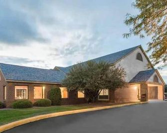 Dodgeville inn and suites - Dodgeville - Gebouw