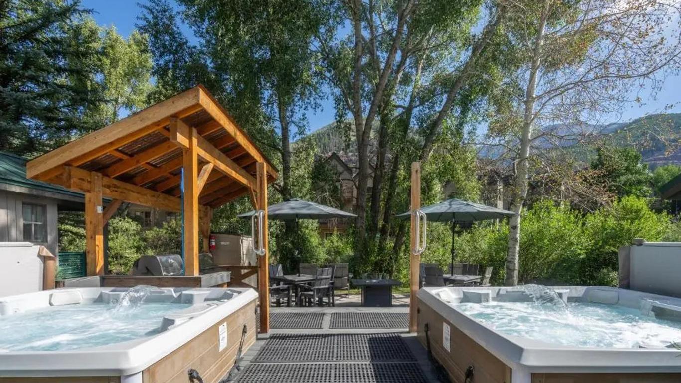 Mountainside Inn