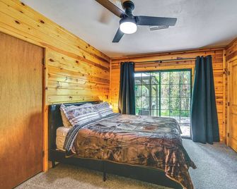 Creekside Cabin Retreat With Private Dec - Payson