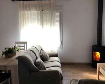 Villa Tres Soles less than 3 km from the beach - Chiclana de la Frontera - Salon