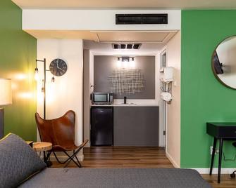 Modern Motel - Colorado Springs - Habitación