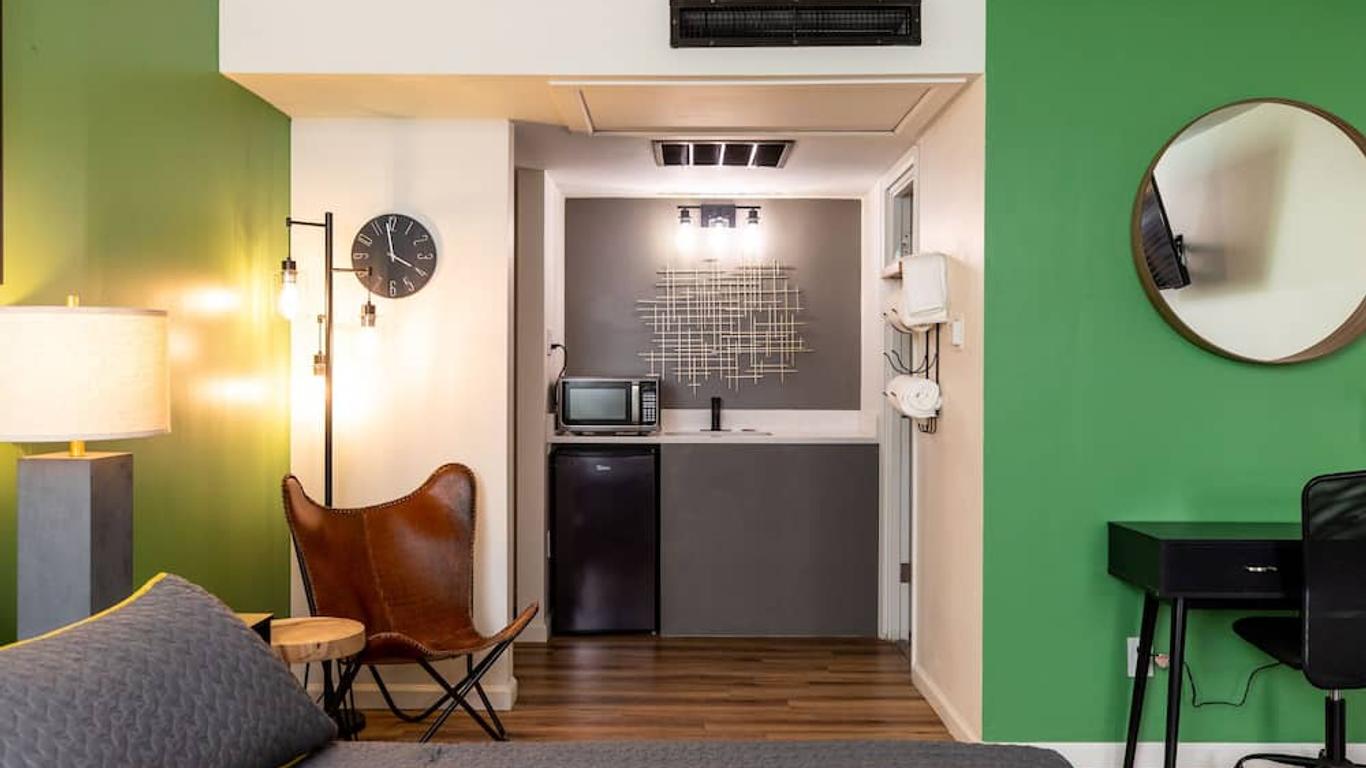 Modern Motel