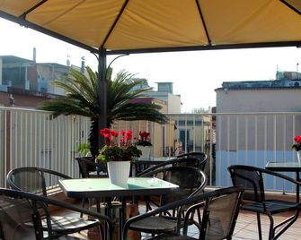 Hotel Santa Caterina - Pompei - Ban công