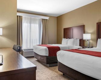 Comfort Inn and Suites Augusta - Augusta - Bedroom