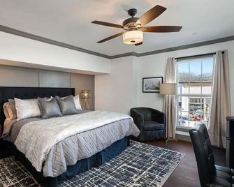 Stay On Main1 Br+king Staycoffee Shopwalkable - Parkville