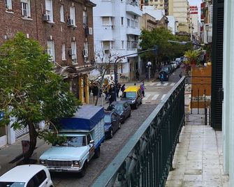 Casa en el Encantador San Telmo - 8 habitaciones - Buenos Aires - Balkon