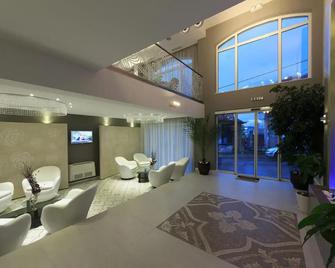 Agusta Spa Hotel - Veliko Tarnovo - Lobby