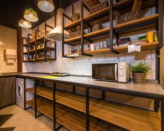 Coworking hostel Derevo - מוסקבה - בר