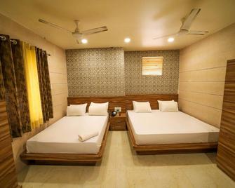 Hotel Sundaram 5 Minutes Distance from Dargah - Ajmer - Ložnice