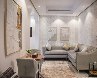 Indigo Apartments - Jeddah - Living room