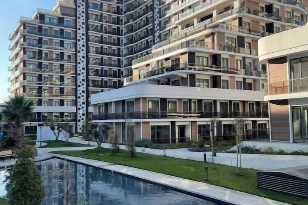 Demir country 2 - איסטנבול - בניין