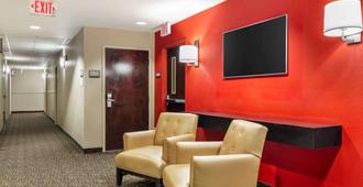 Extended Stay America Suites - Boston - Westborough - Connector Road - Westborough - Lobby