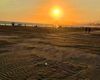 Pé na areia praia da Guilhermina II - Praia Grande - Ranta