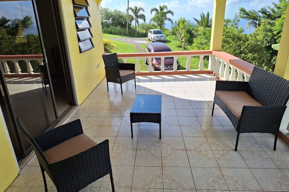 Paradise Villa Rooms - Plymouth - شرفة