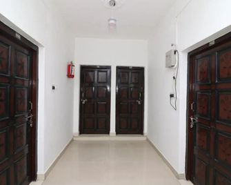 Hotel Polomax - Nainital - Hallway