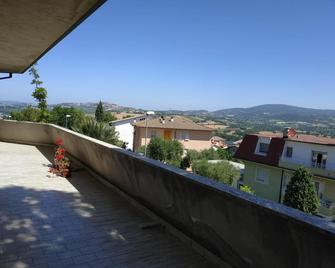 Conero Apartment - Castelfidardo - Balcone
