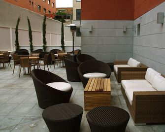 Eco Alcala Suites - Madrid - Patio
