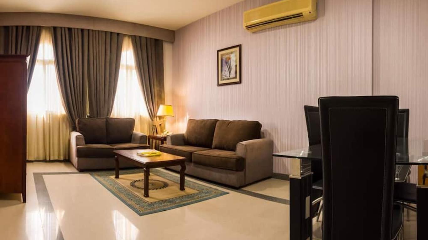 Safeer Plaza Hotel