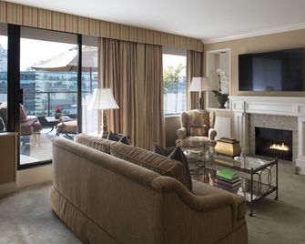 Wedgewood Hotel And Spa - Vancouver - Oturma odası