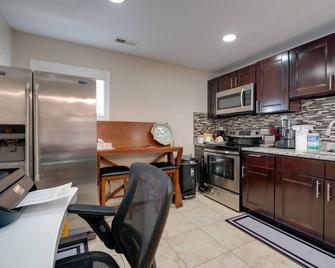 Pet-Friendly Silver Spring Condo with Yard! - Silver Spring - Cuisine