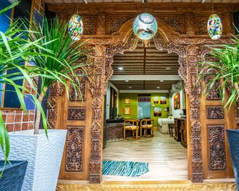Lost Paradise Resort - Tanjung Bungah - Lobby