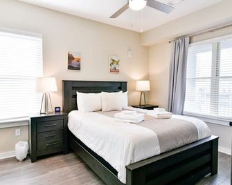 The Charlesville #402 Condo Walk to Downtown - Nashville - Habitació