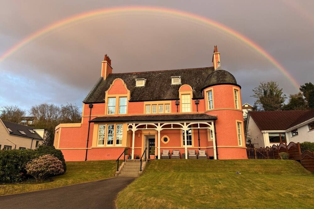 غلين تاور لور أوبزرفاتوري - فورت ويليام - مبنى