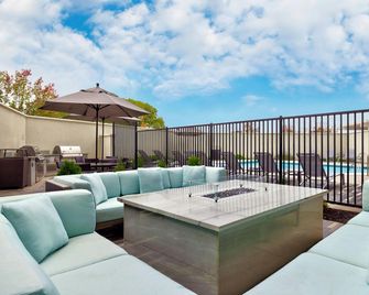 TownePlace Suites by Marriott Sacramento Elk Grove - Elk Grove - Pool