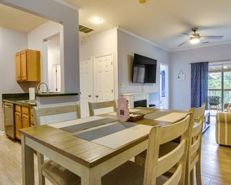 Condo with Pool Access about 2 Mi to Rehoboth Beach! - Dewey Beach - Dining room