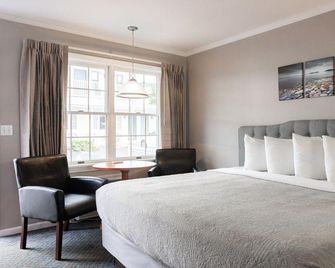 Admiral Motel - Lake George - Bedroom