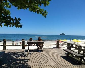 Pousada Ventos do Camburi - São Sebastião - Beach