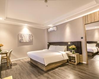 Hanting Premium Hotel Youjia Suzhou Guanqian Street - 蘇州市 - 寝室