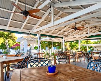 Sand Castle on the Beach - Adults Only - פרדריקסטד - מסעדה