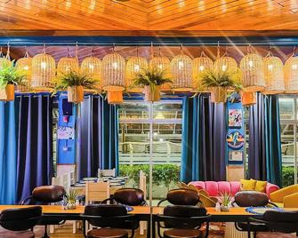 Unwnd Boutique Hotel Calatagan - Batangas - Lounge