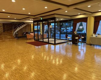 Royal Garden Hotel - Anan - Lobby