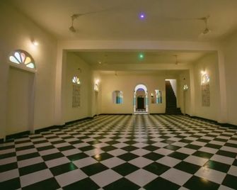 The Chettinad Heritage - Kanadukattan - Pasillo