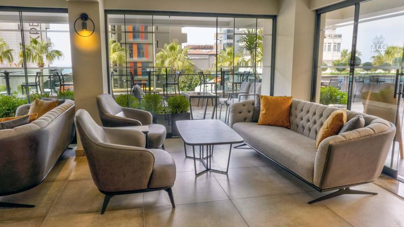 Tac Premier Hotel & Spa