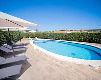 Nuvolet Apartaments - Ciutadella - Zwembad