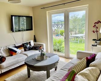 Self contained apartment in the historic walled city of Derry - Londonderry - Living room