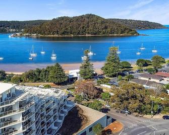 Penthouse 707 - 4 Bedroom Oceanview Penthouse - Ettalong beach - Outdoor view
