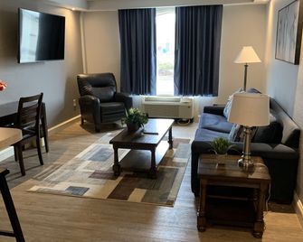 McCoy's Inn - Ripley - Sala de estar