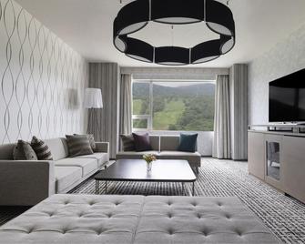 Ana Crowne Plaza Resort Appi Kogen By IHG - هاتشيمانتاي - غرفة معيشة