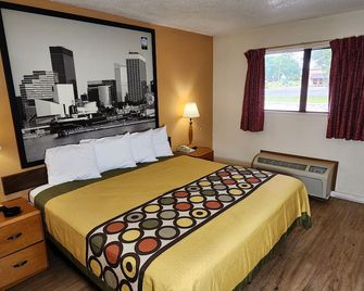 Westspring Inn - Westlake Cleveland - Westlake
