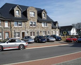 Charme - Hotel Lindenhof - Butgenbach