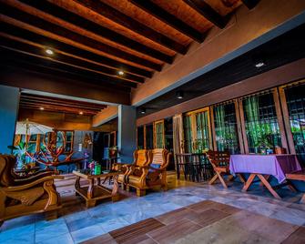 Na Siri Lake View - Mueang Samut Prakan - Dining room