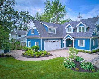 Beautiful Sunset Views on Coldwater Lake!! - Coldwater - Building