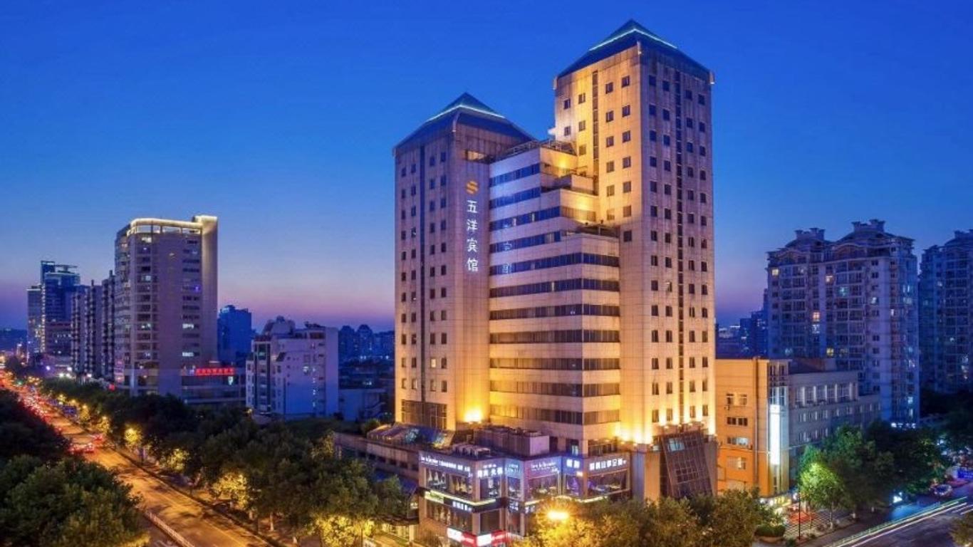 Changhong International Hotel