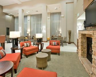 Hampton Inn & Suites Phoenix Glendale-Westgate - Glendale - Recepción